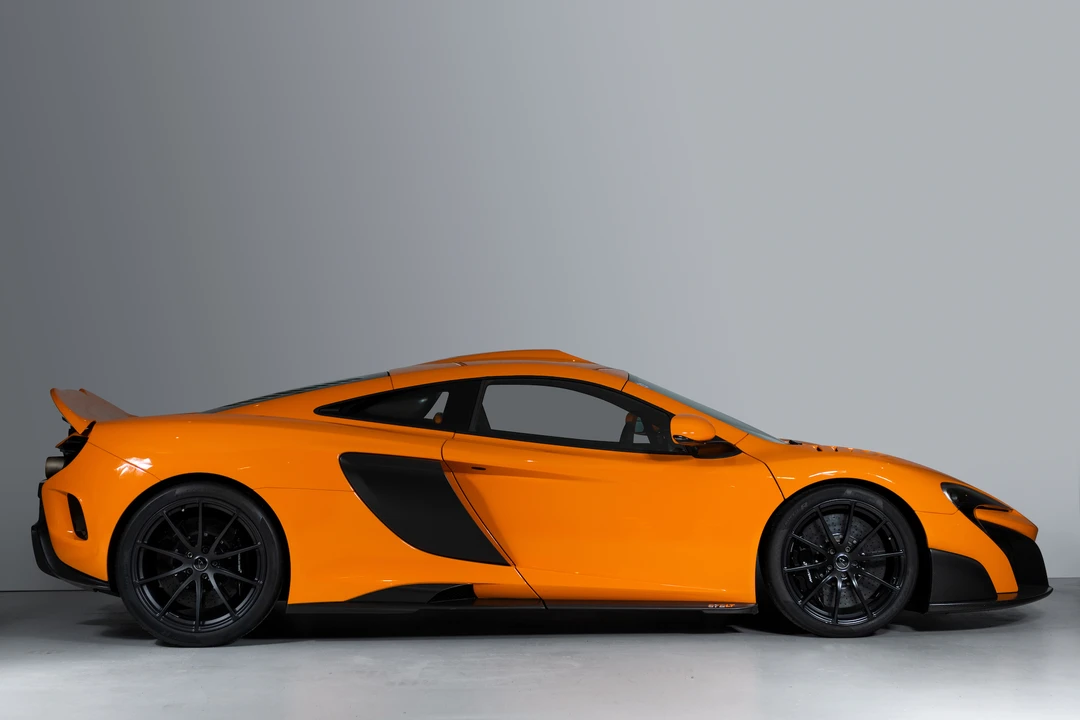 2016 McLaren 675LT Coupe - Image 9 of 31