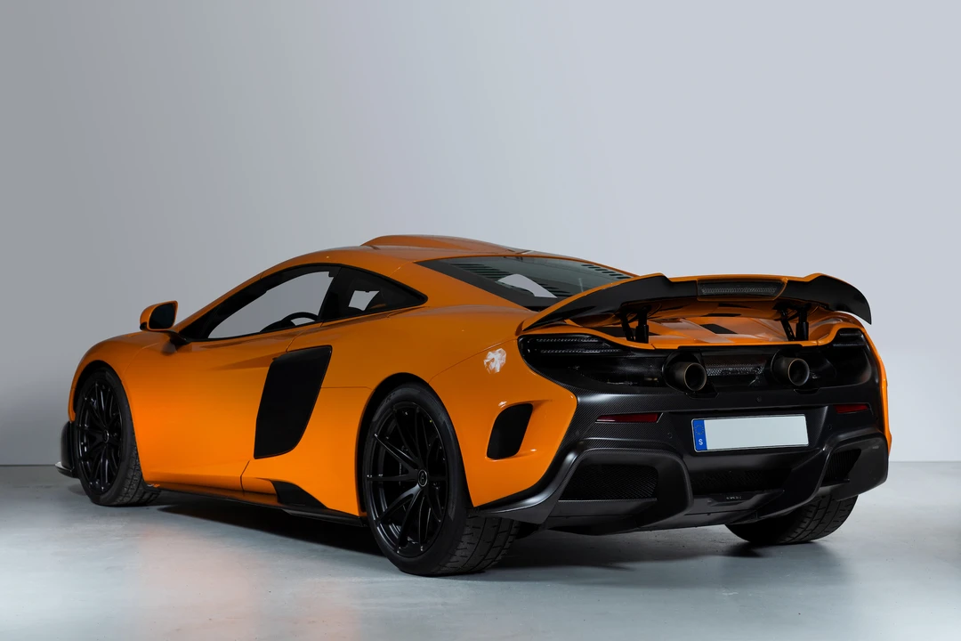 2016 McLaren 675LT Coupe - Image 5 of 31