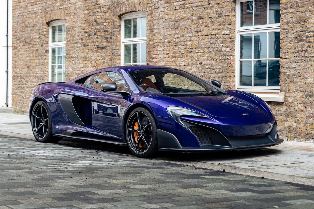2016 McLaren 675LT - Image 2 of 31