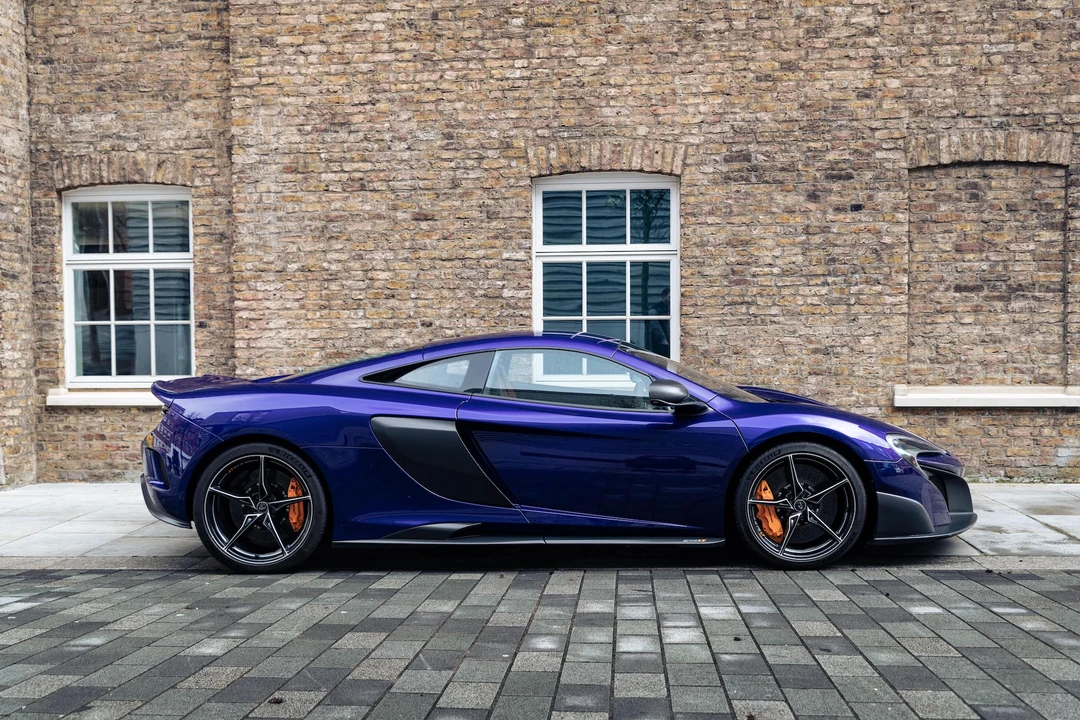 2016 McLaren 675LT - Image 17 of 31