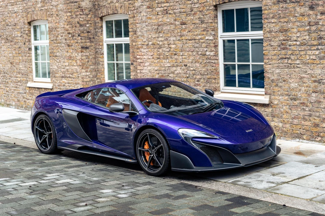 2016 McLaren 675LT - Image 10 of 31