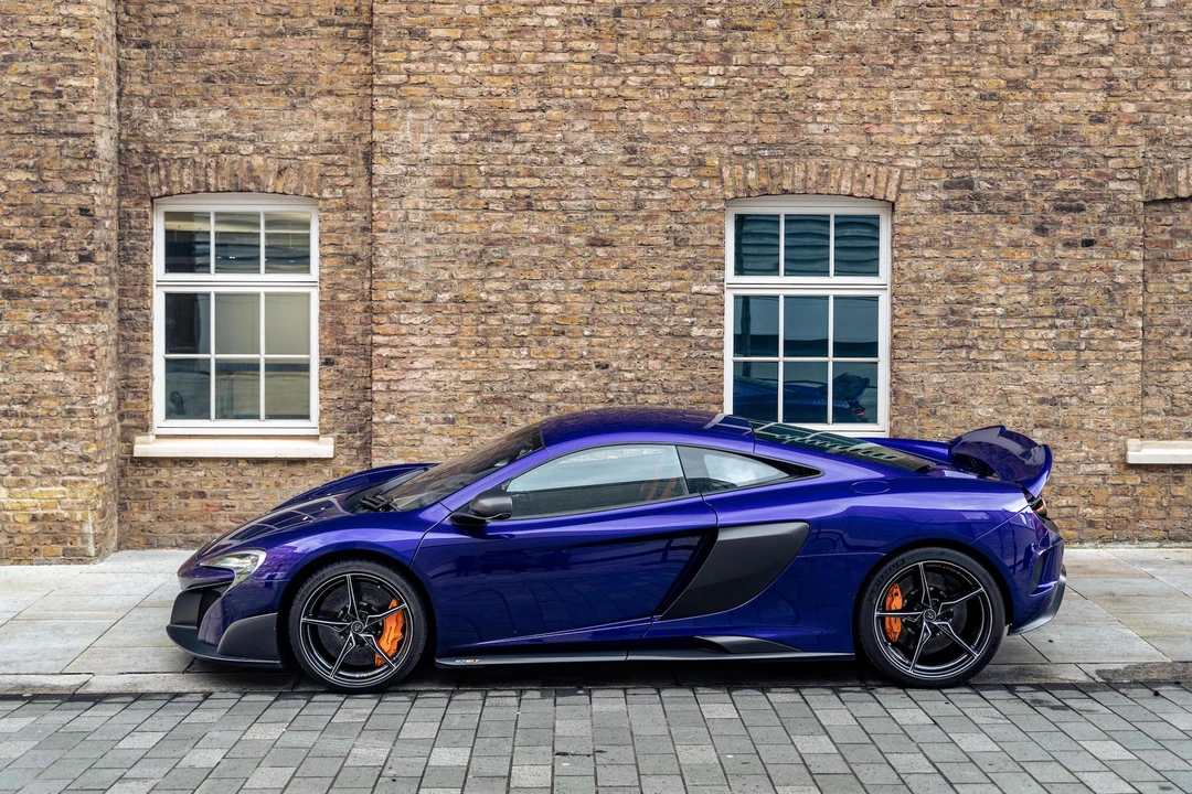 2016 McLaren 675LT - Image 13 of 31