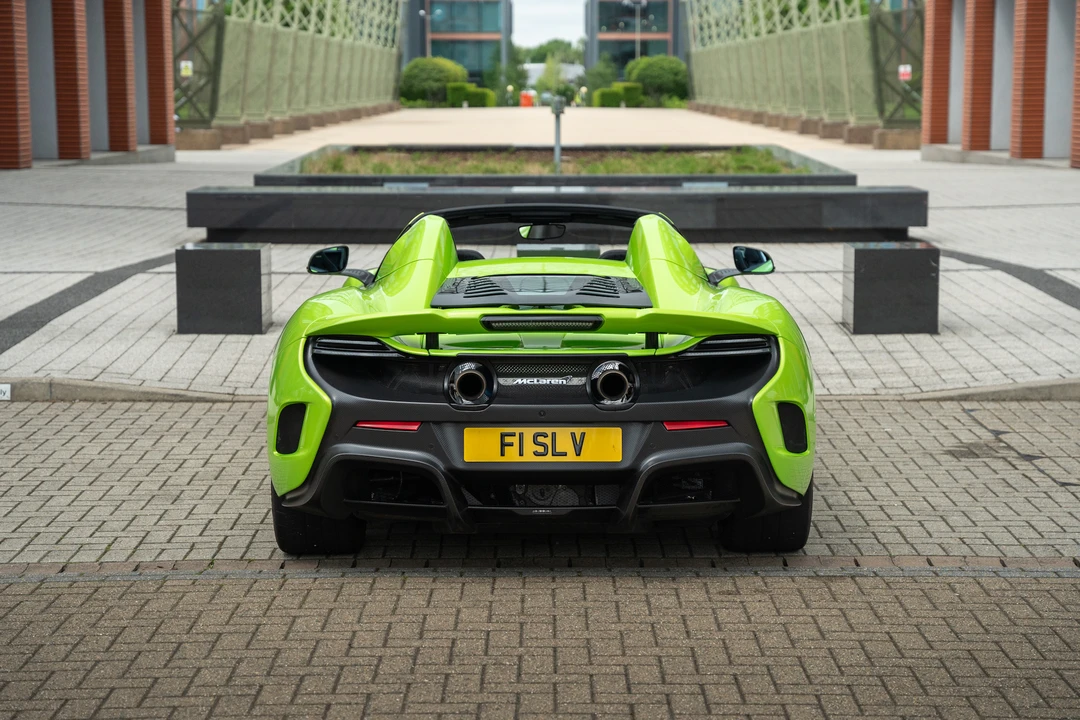 2016 McLaren 675LT Spider - Image 5 of 31