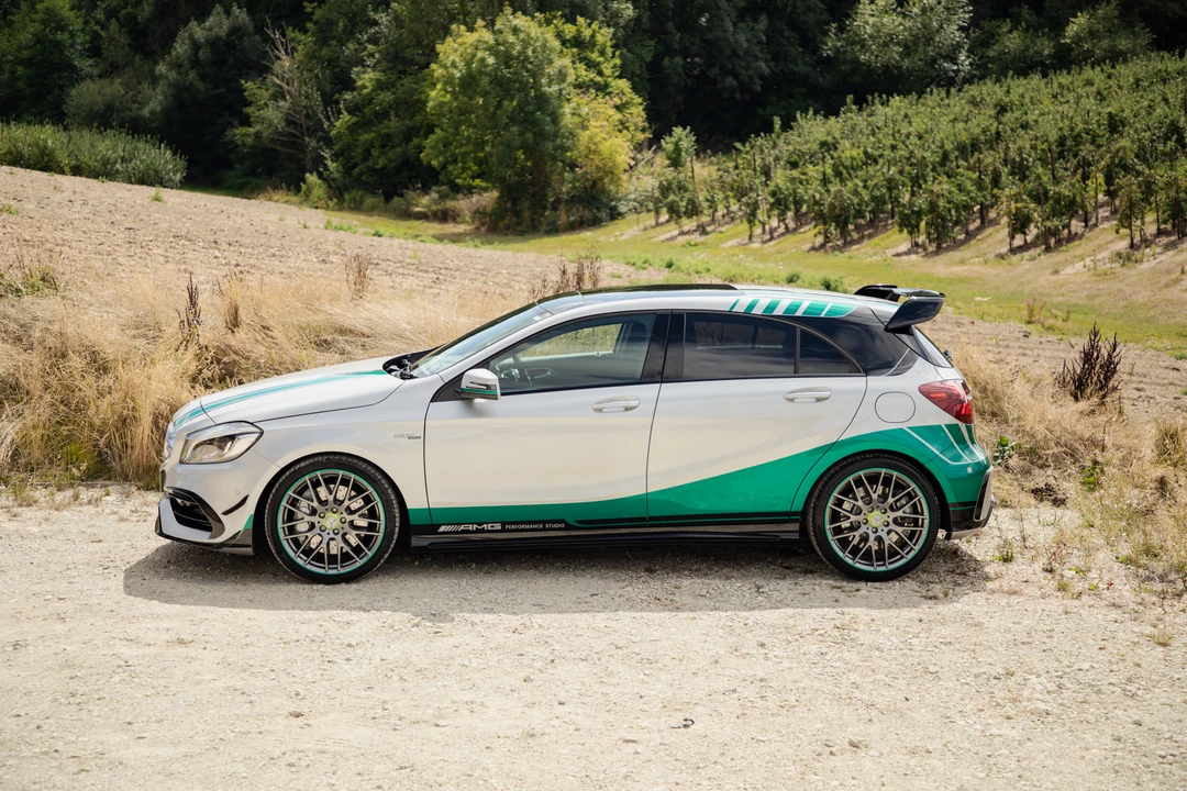 2016 Mercedes-Benz W177 A-Class - Image 17 of 31