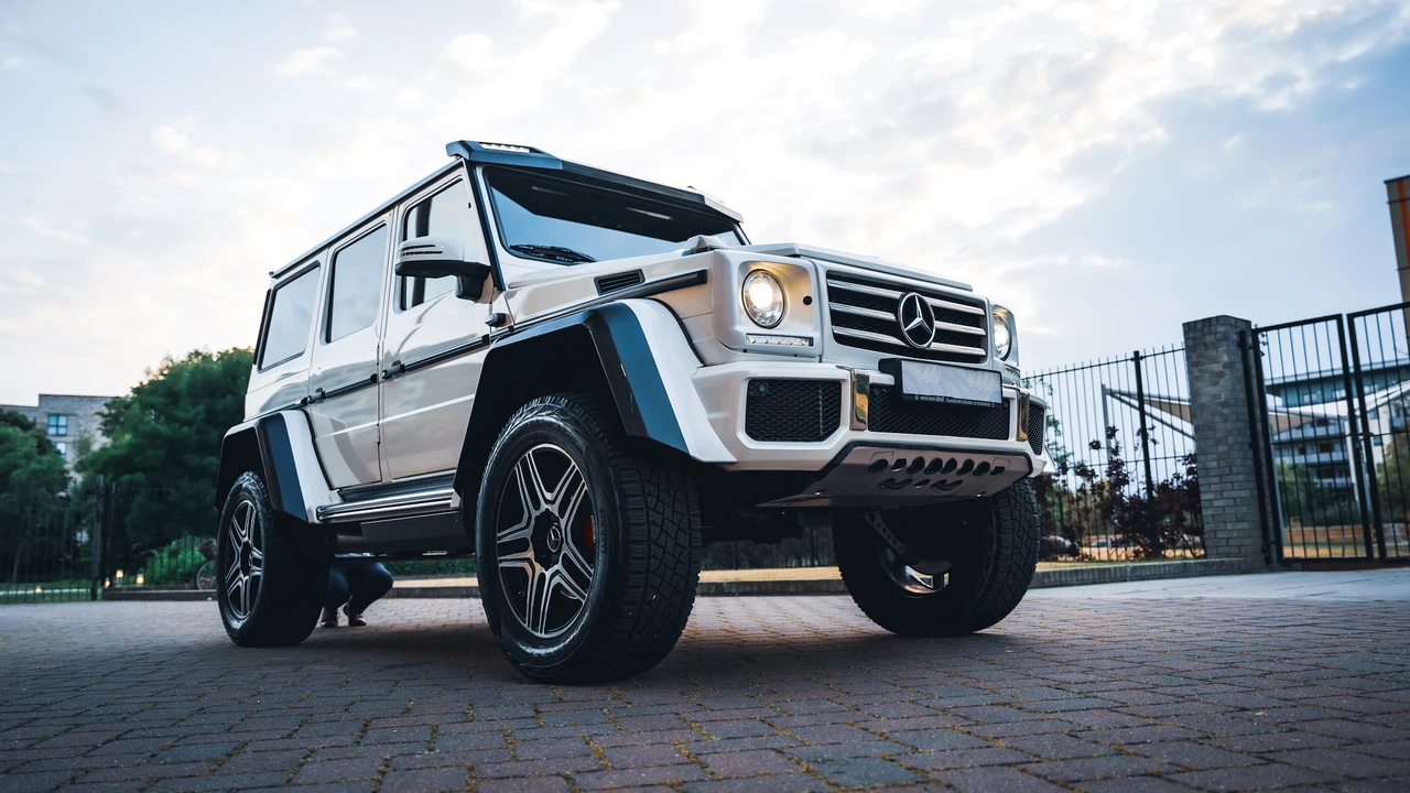 2016 Mercedes-Benz W463 G-Class - Image 11 of 31