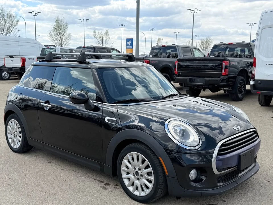2016 Mini Mini 3rd Gen - Image 3 of 11