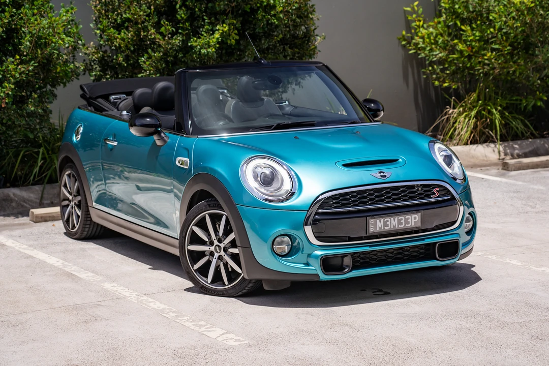 2016 Mini Mini Cooper S 3rd Gen - Image 18 of 31