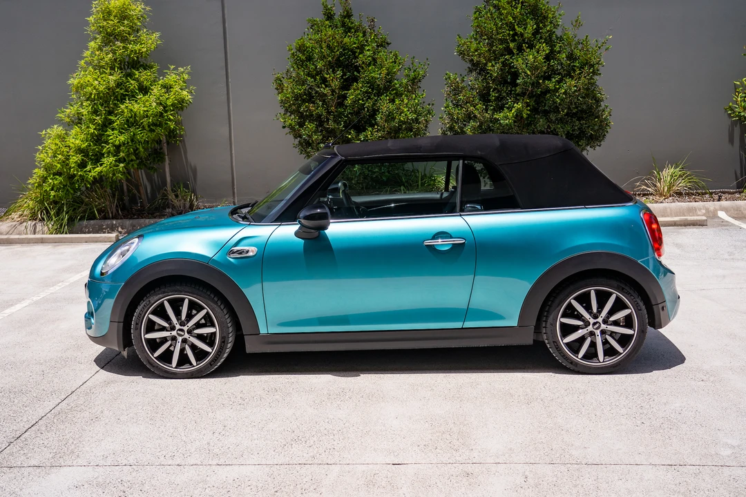 2016 Mini Mini Cooper S 3rd Gen - Image 5 of 31