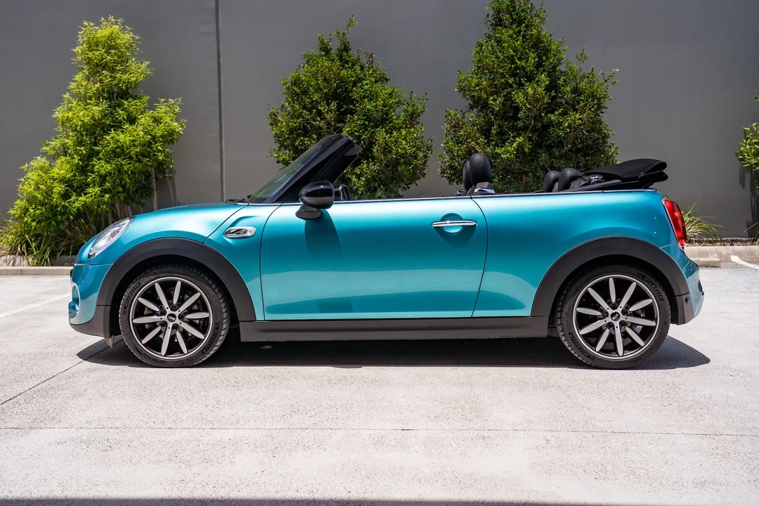 2016 Mini Mini Cooper S 3rd Gen - Image 13 of 31