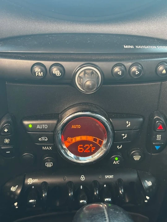 2016 Mini Countryman 1st Gen - Image 17 of 20