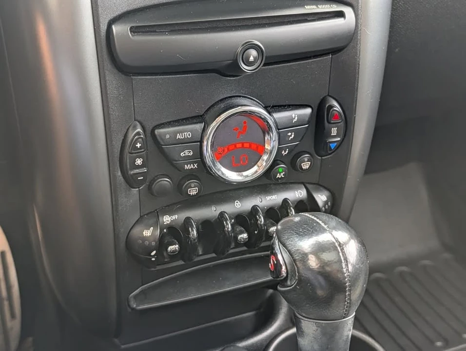 2016 Mini Countryman 1st Gen - Image 18 of 19