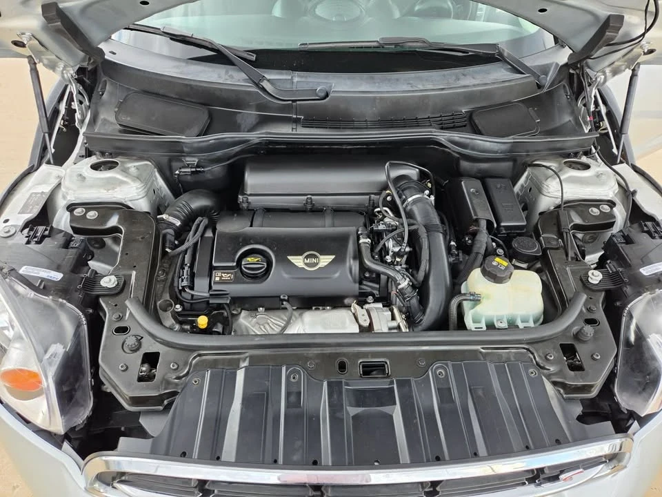 2016 Mini Countryman 1st Gen - Image 18 of 19