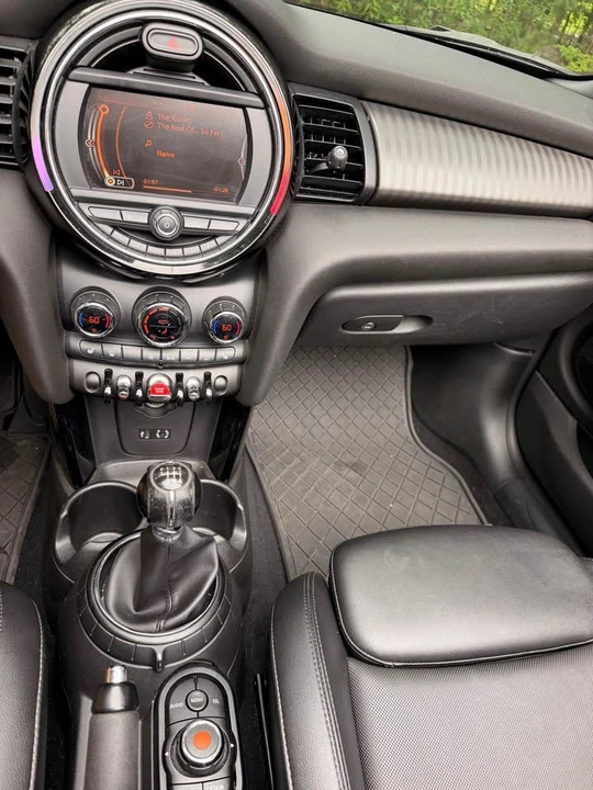 2016 Mini Mini Cooper S 3rd Gen - Image 11 of 18