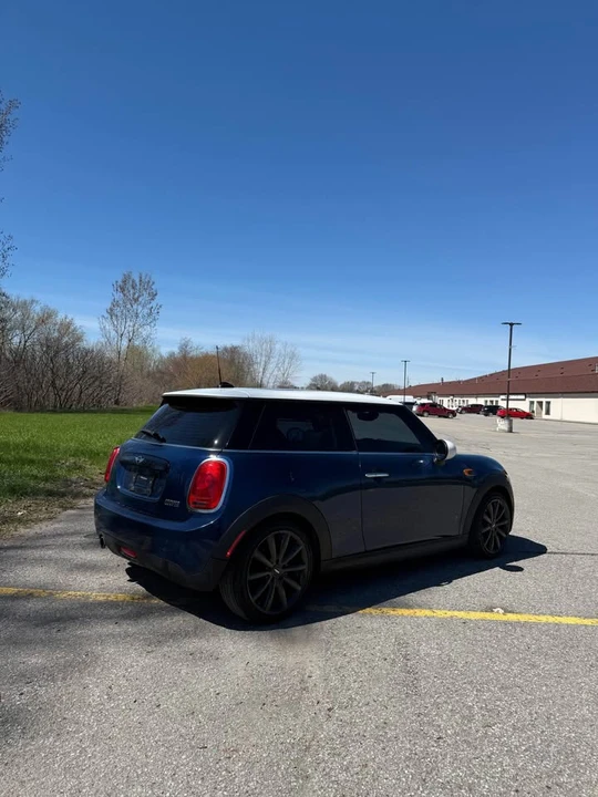 2016 Mini Mini 3rd Gen - Image 4 of 12