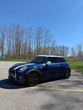 2016 MINI Cooper