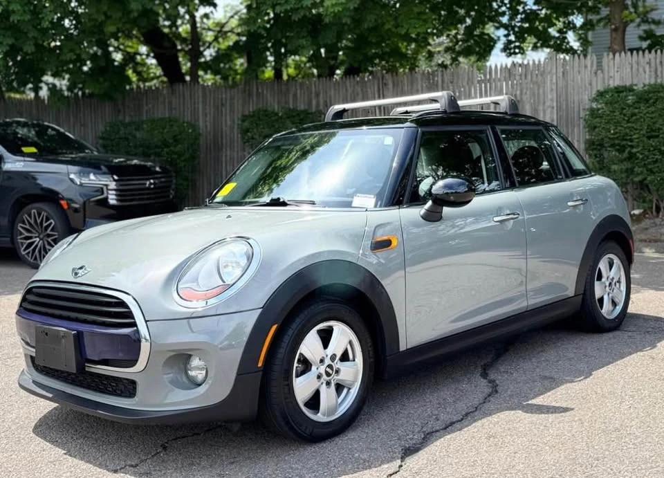 2016 Mini Mini 3rd Gen - Image 2 of 13