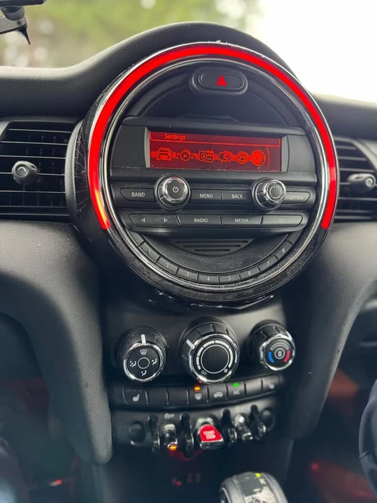 2016 Mini Mini 3rd Gen - Image 14 of 16