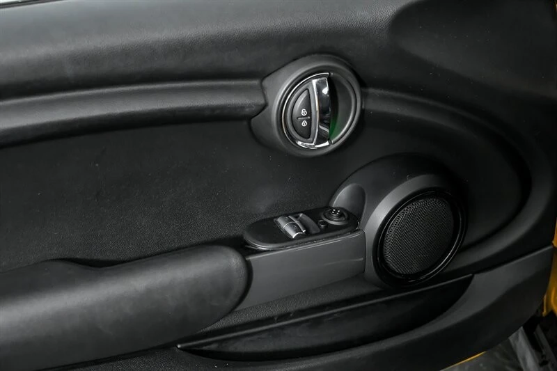 2016 Mini Mini 3rd Gen - Image 15 of 21