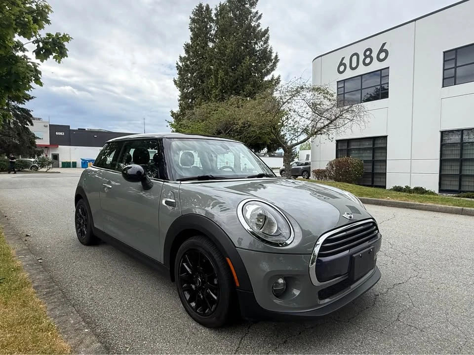 2016 Mini Mini 3rd Gen - Image 3 of 19