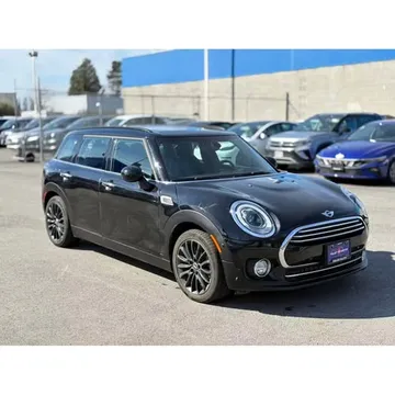 2016 MINI Cooper Clubman