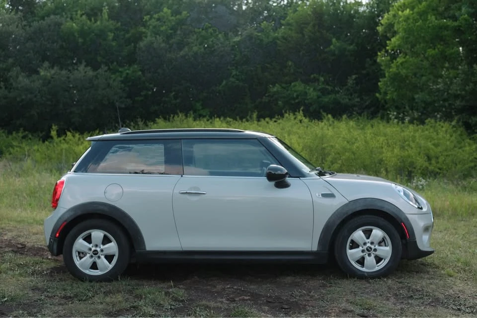 2016 Mini Mini 3rd Gen - Image 4 of 13