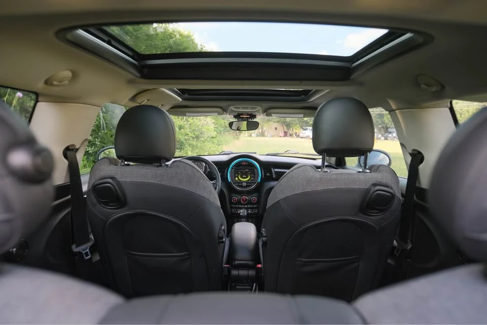 2016 Mini Mini 3rd Gen - Image 7 of 13