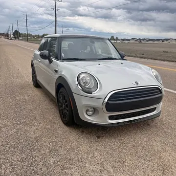 2016 MINI Cooper Hatchback 2D