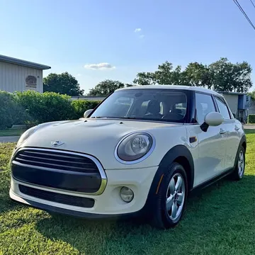 2016 MINI Cooper Cooper Hatchback 4D