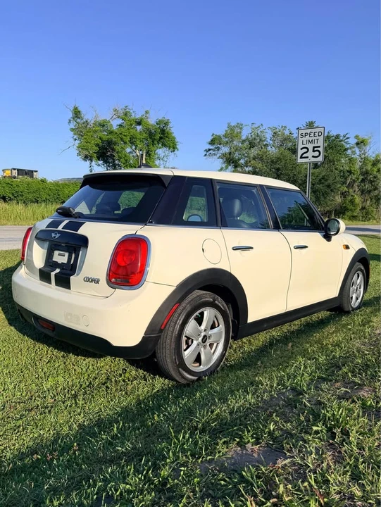 2016 Mini Mini 3rd Gen - Image 3 of 14