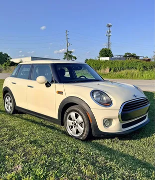 2016 MINI Cooper Hatchback 4D
