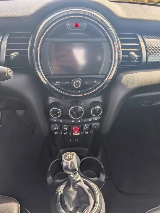 2016 Mini Mini 3rd Gen - Image 7 of 7
