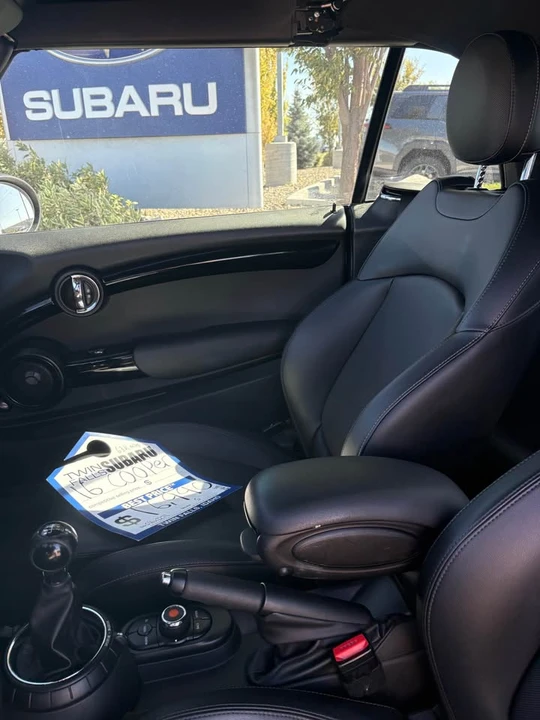2016 Mini Mini 3rd Gen - Image 3 of 8