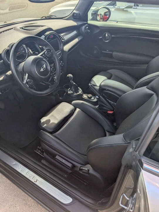 2016 Mini Mini 3rd Gen - Image 5 of 7