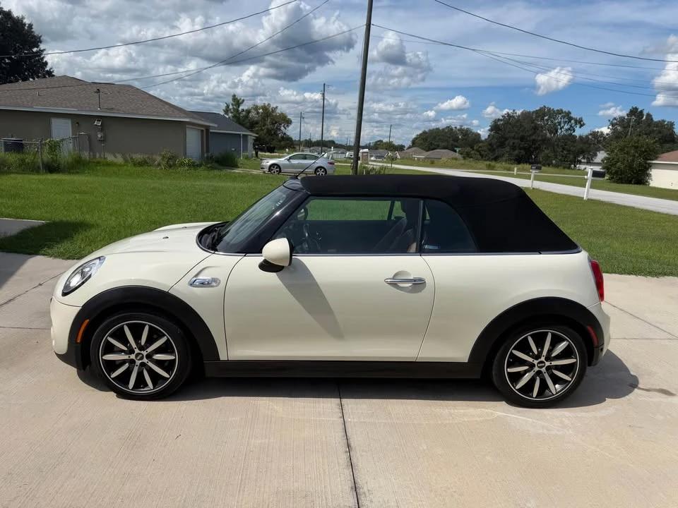 2016 Mini Mini 3rd Gen - Image 3 of 17