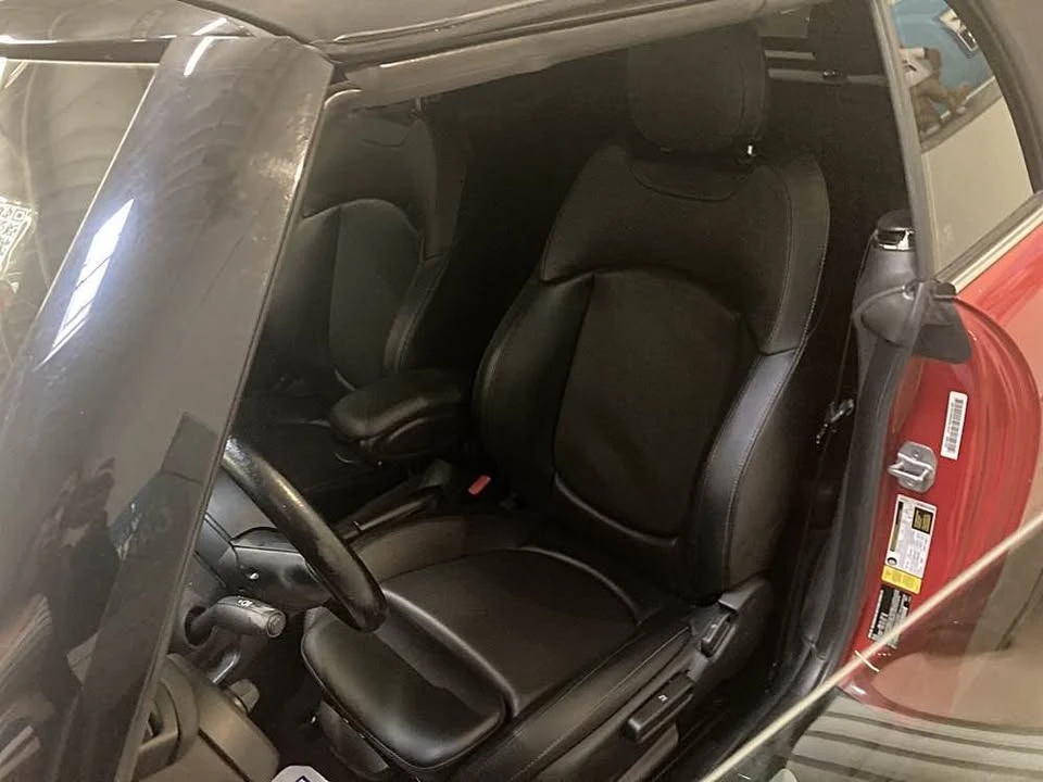 2016 Rover - Image 15 of 20