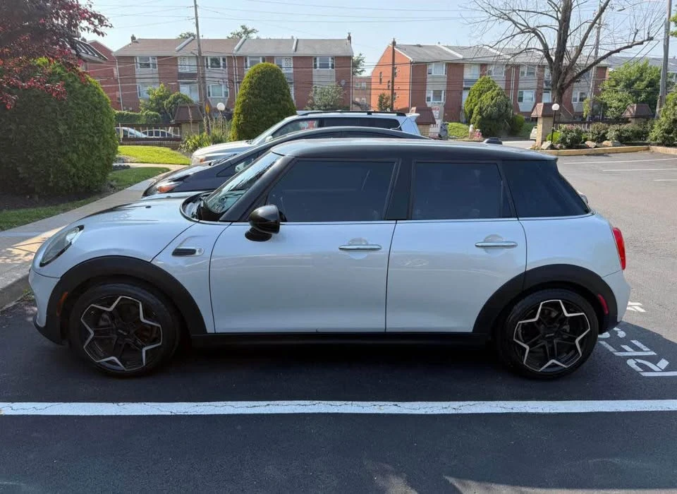 2016 Mini Mini 3rd Gen - Image 3 of 4