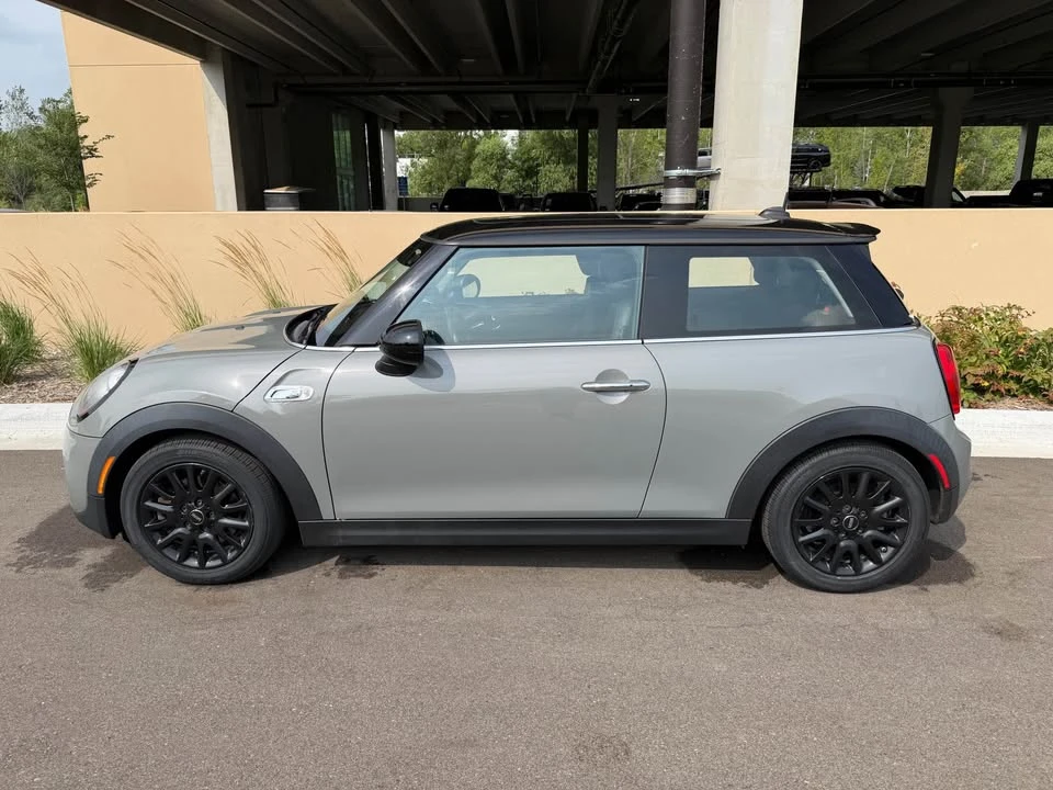 2016 Mini Mini 3rd Gen - Image 2 of 16