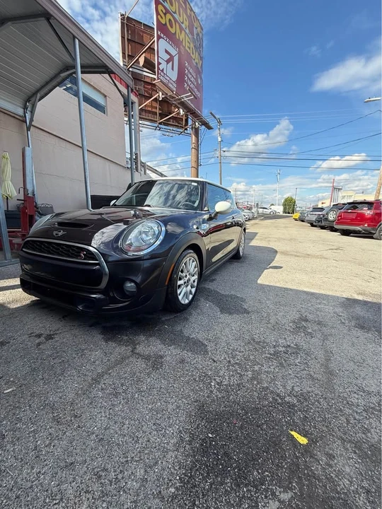 2016 Mini Mini 3rd Gen - Image 2 of 15