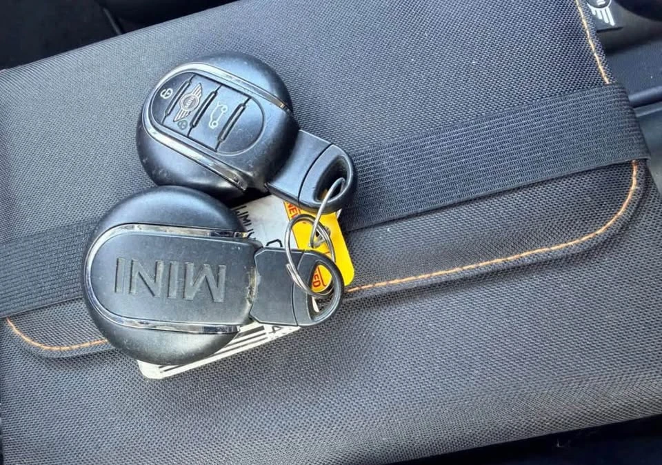 2016 Mini Mini 3rd Gen - Image 18 of 19
