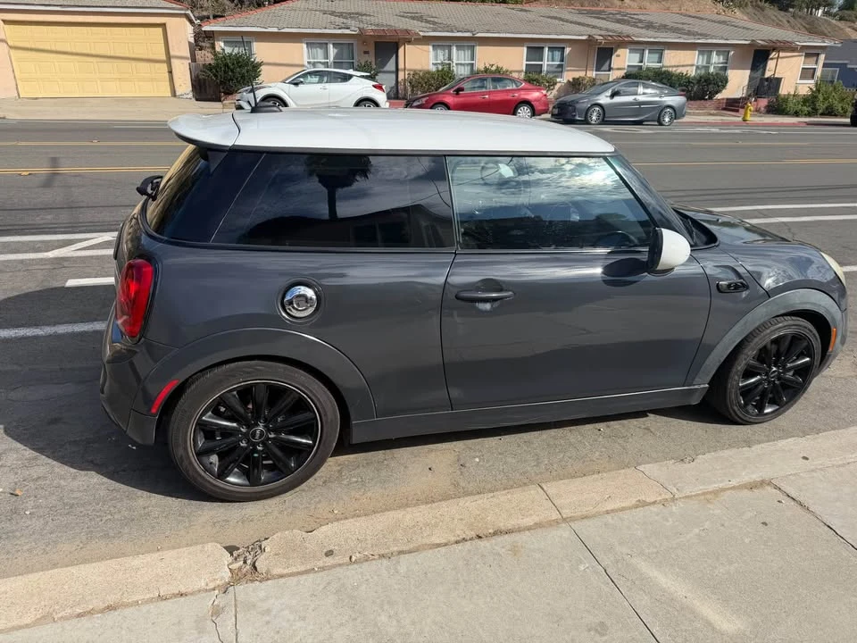 2016 Mini Mini 3rd Gen - Image 5 of 8