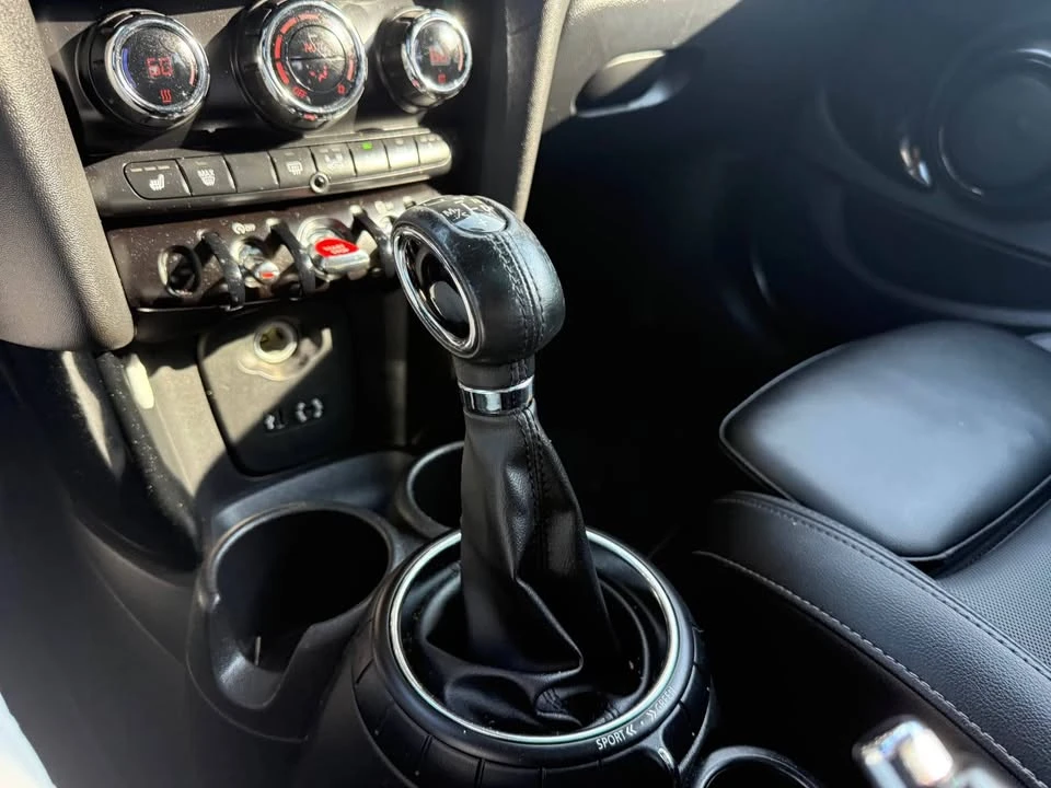 2016 Mini Mini 3rd Gen - Image 12 of 14