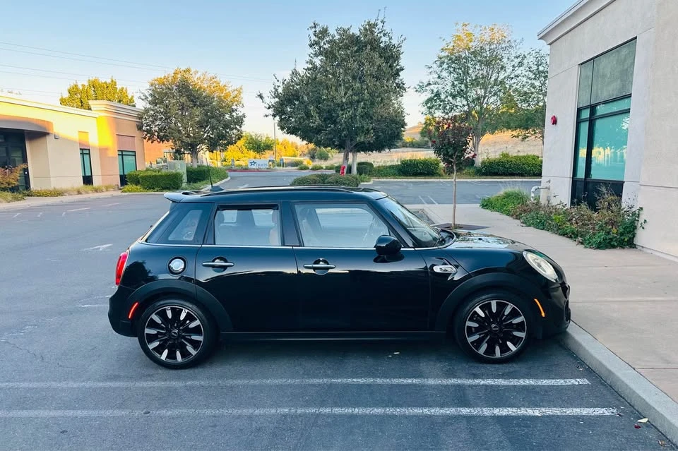 2016 Mini Mini 3rd Gen - Image 3 of 20