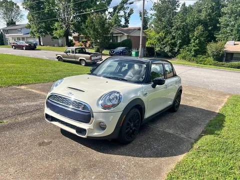 2016 MINI Cooper S Hatchback 4D