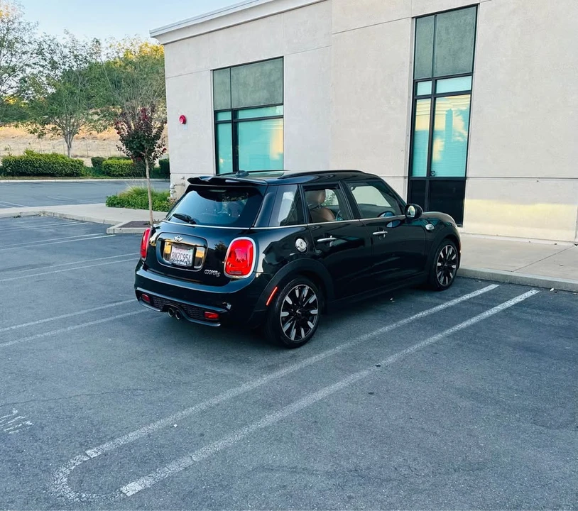 2016 Mini Mini 3rd Gen - Image 4 of 20