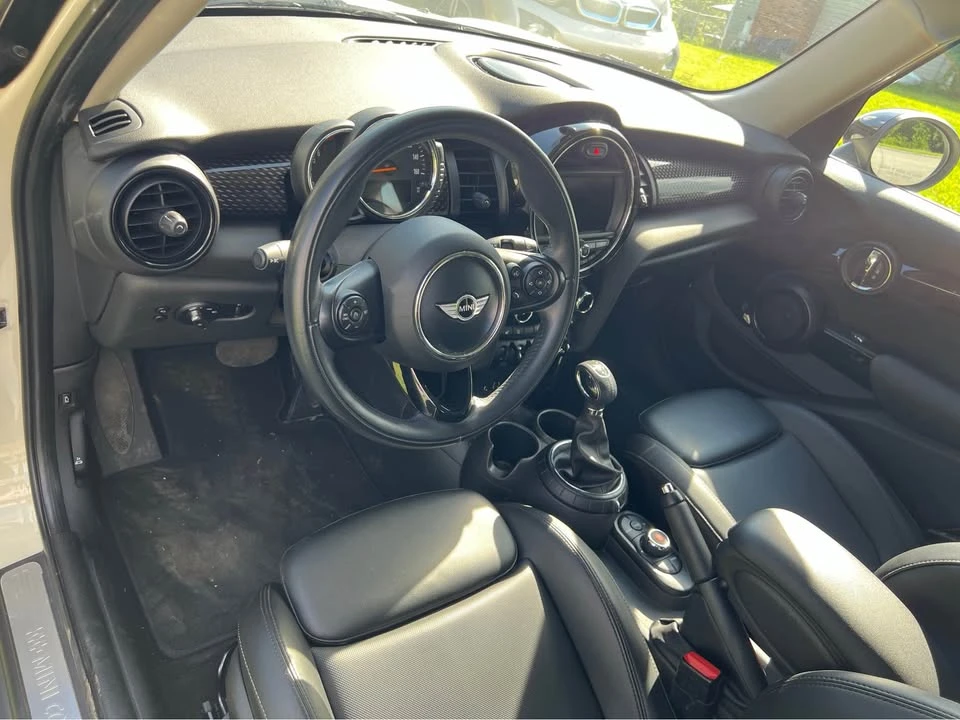 2016 Mini Mini 3rd Gen - Image 7 of 9