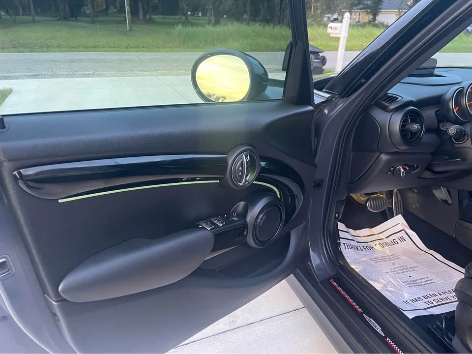2016 Mini Mini 3rd Gen - Image 9 of 18