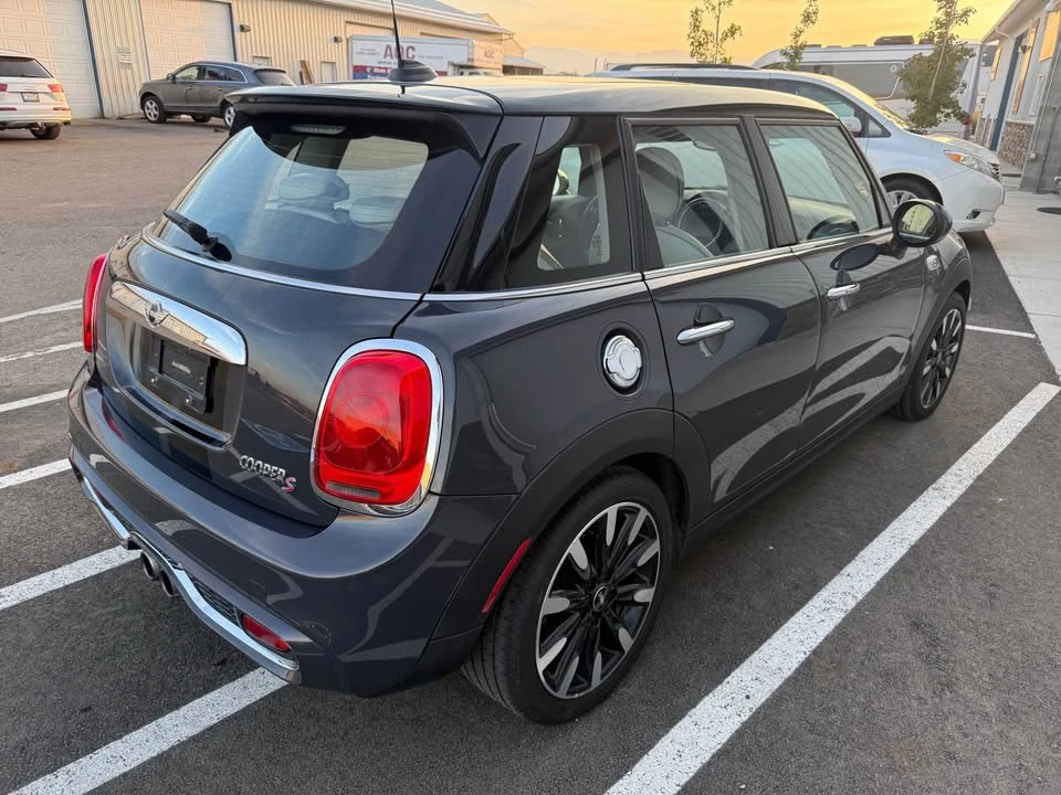 2016 Mini Mini 3rd Gen - Image 6 of 17