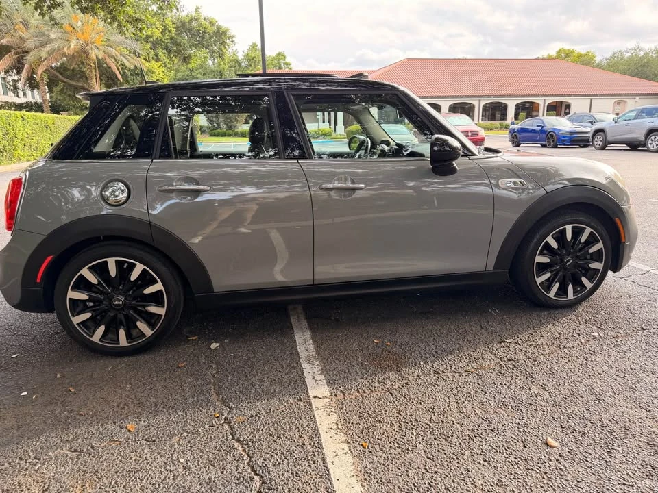 2016 Mini Mini 3rd Gen - Image 3 of 20