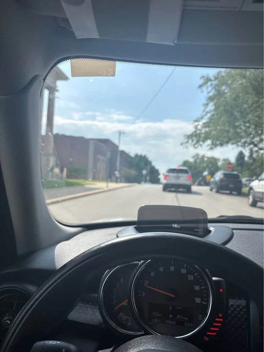 2016 Mini Mini 3rd Gen - Image 2 of 3