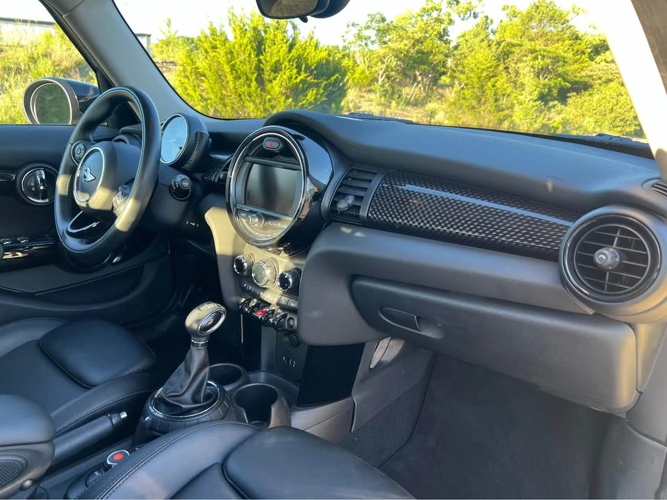 2016 Mini Mini 3rd Gen - Image 9 of 10